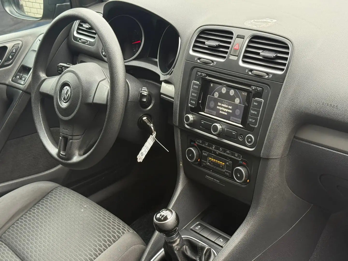 Volkswagen Golf 1.2 TSI Comfortline BlueMotion Airco Cruise Stoelv Blau - 2