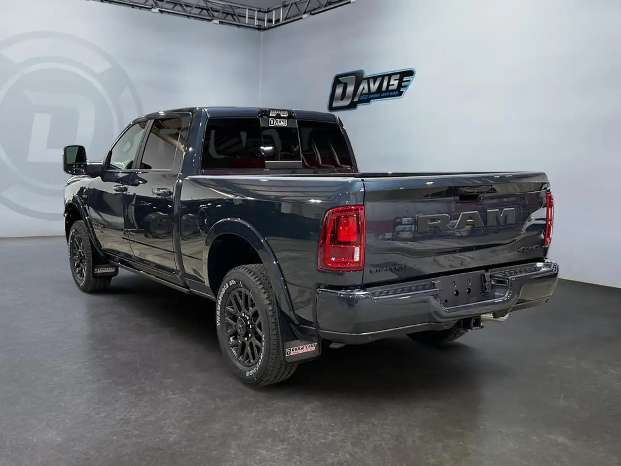 RAM 3500 снимка RAM 3500