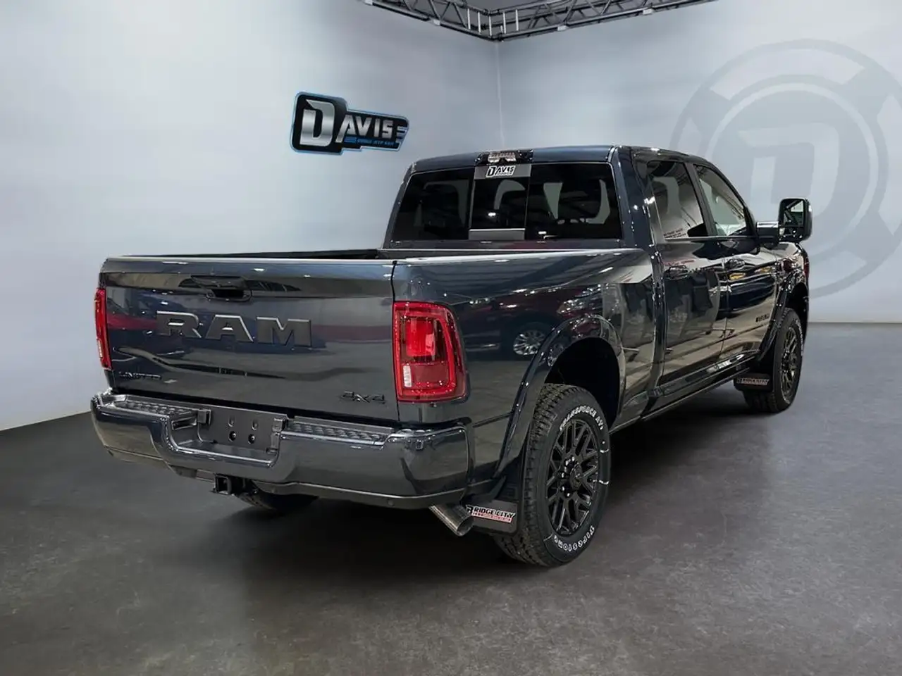 RAM 3500 снимка RAM 3500