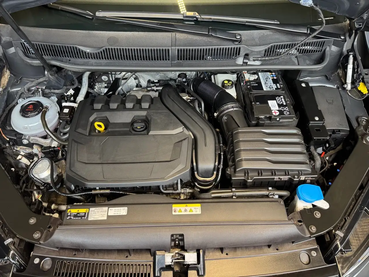 Volkswagen Touran Highline 1.5 TSI, R-LINE/7-SITZE/LED/KAM/, миниатюра 12
