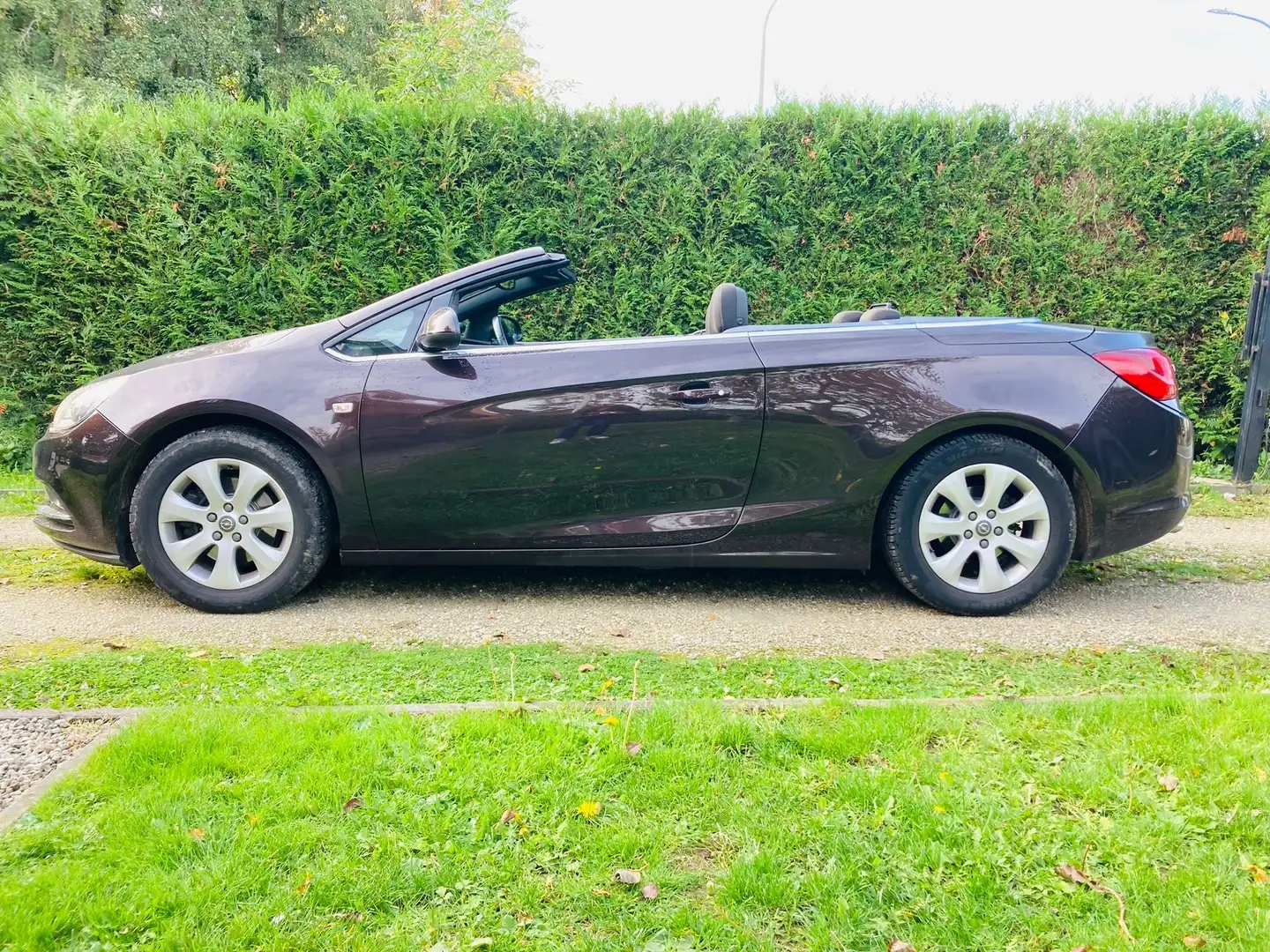 Opel Cascada 2.0CDTI+++2014+++Etat Neuf+++ Mauve - 2