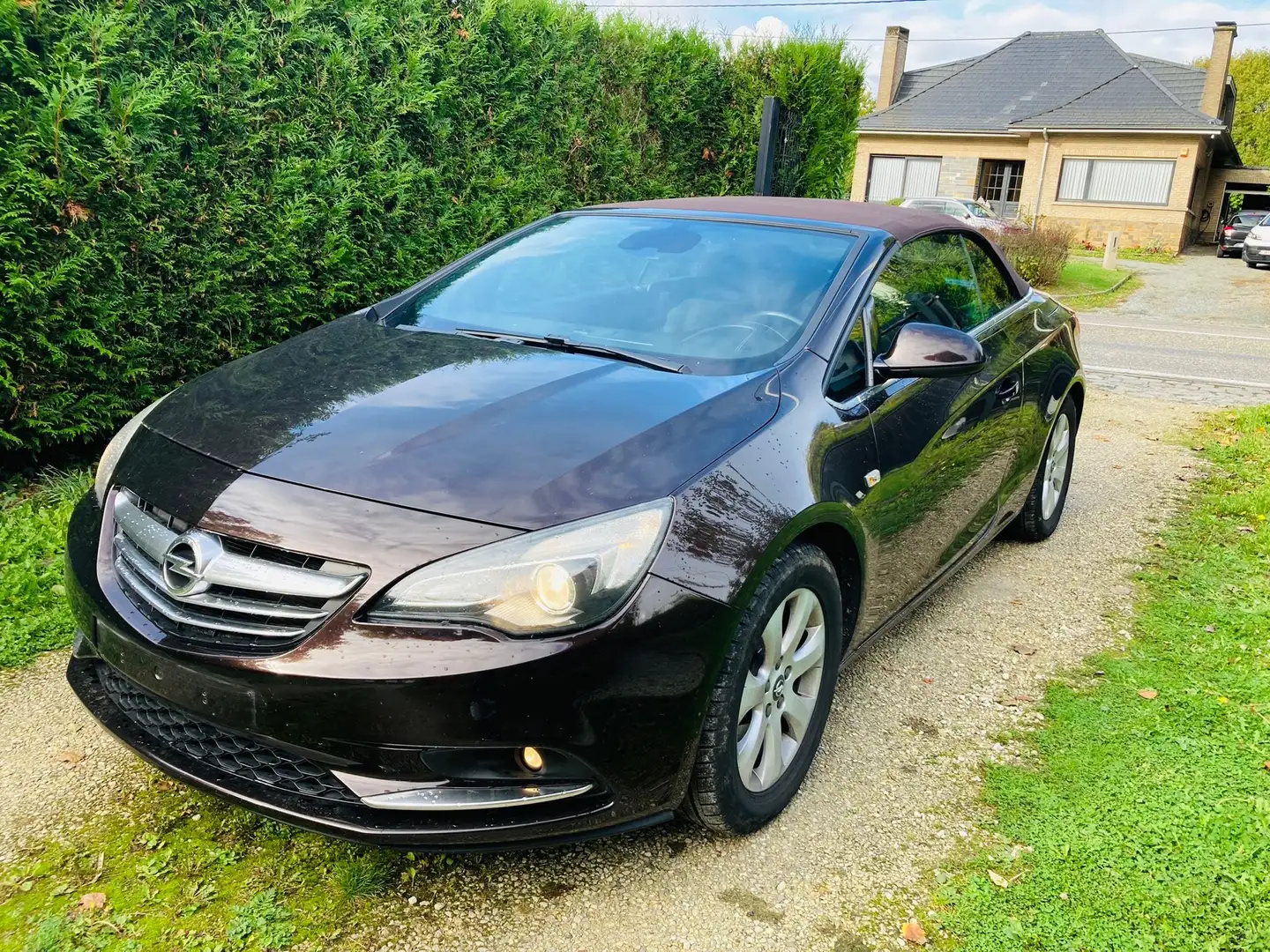 Opel Cascada 2.0CDTI+++2014+++Etat Neuf+++ Mauve - 1