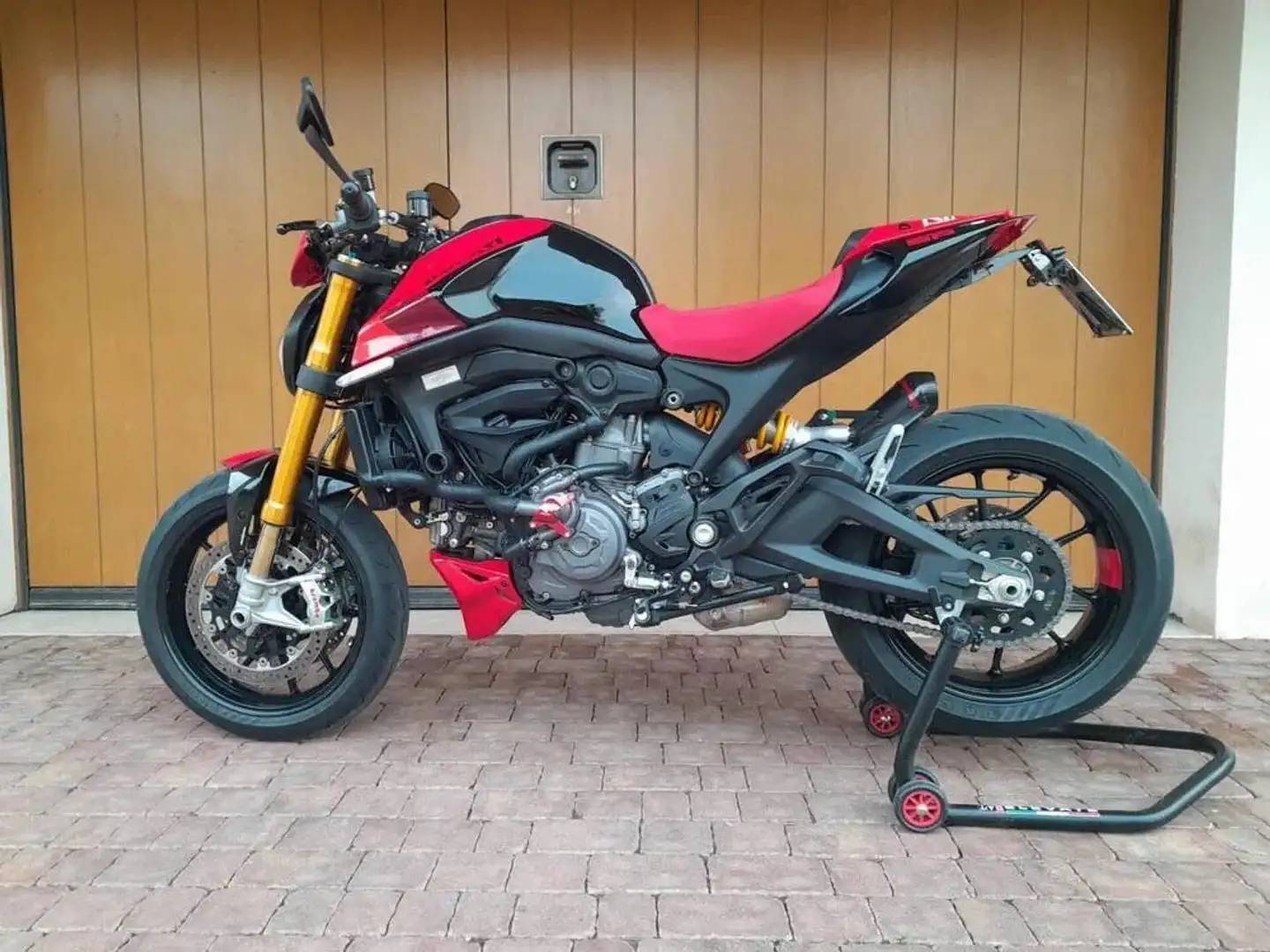 Ducati Monster 937 SP Roşu - 1