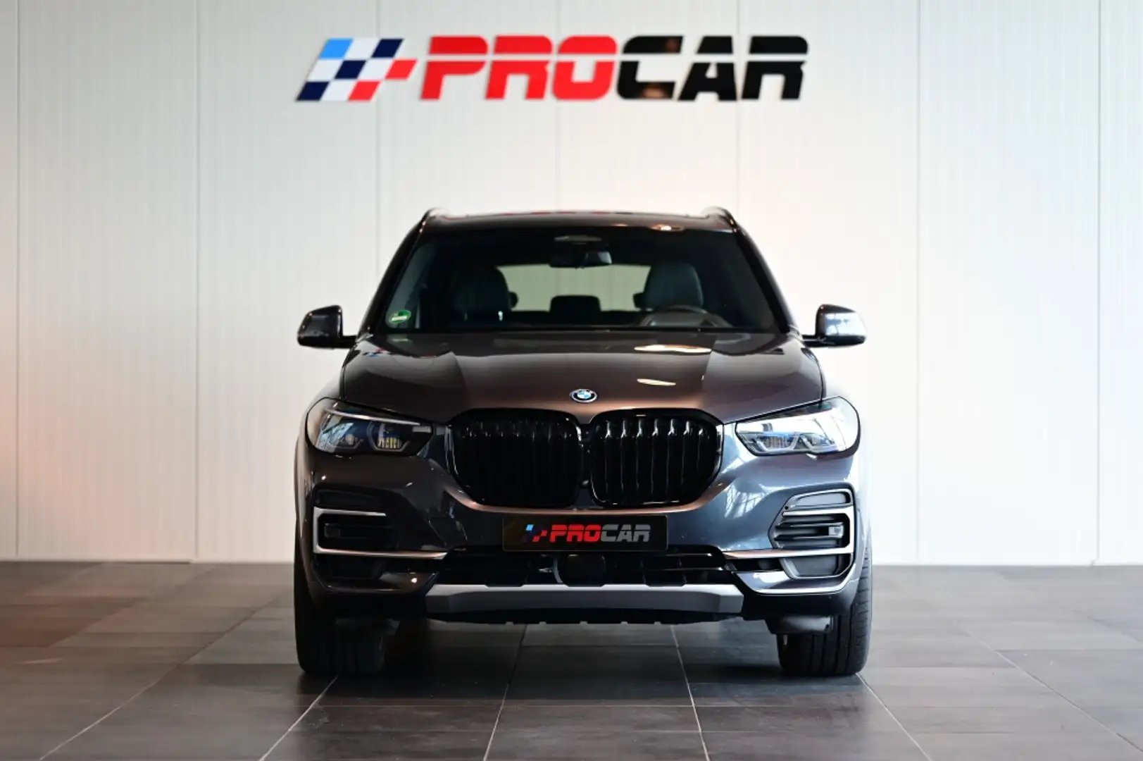 BMW X5 xDrive45e High Exec. 2e eigenaar. BMW garantie Grijs - 2
