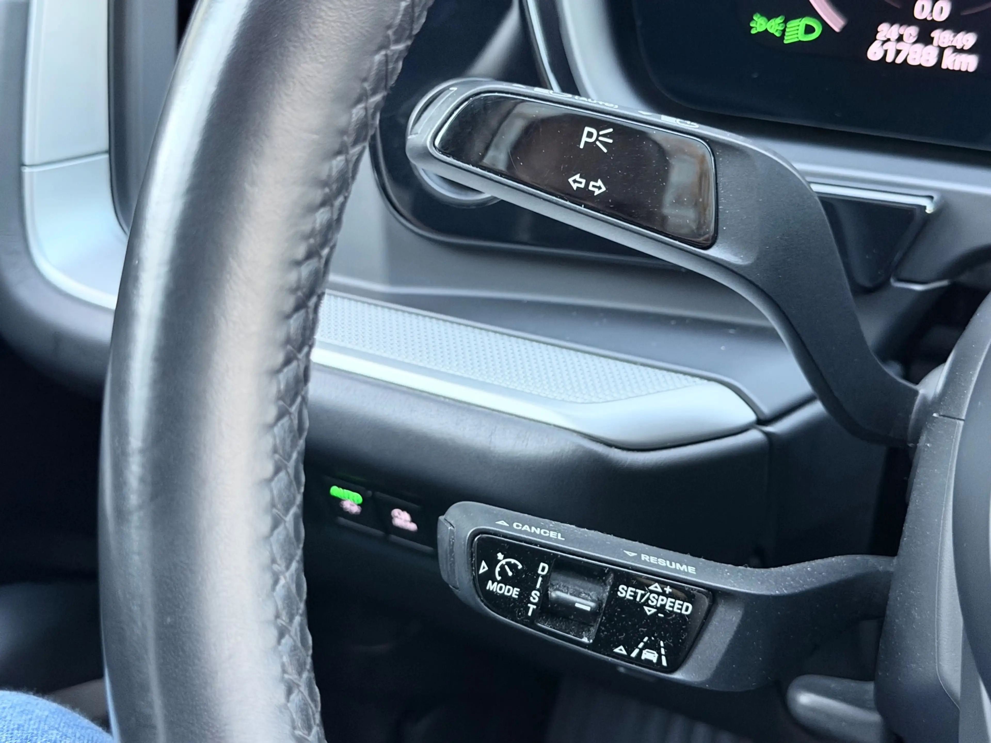 Porsche Cayenne 3.0 E-Hybrid Pano/Bose/360/Memory — photo 18