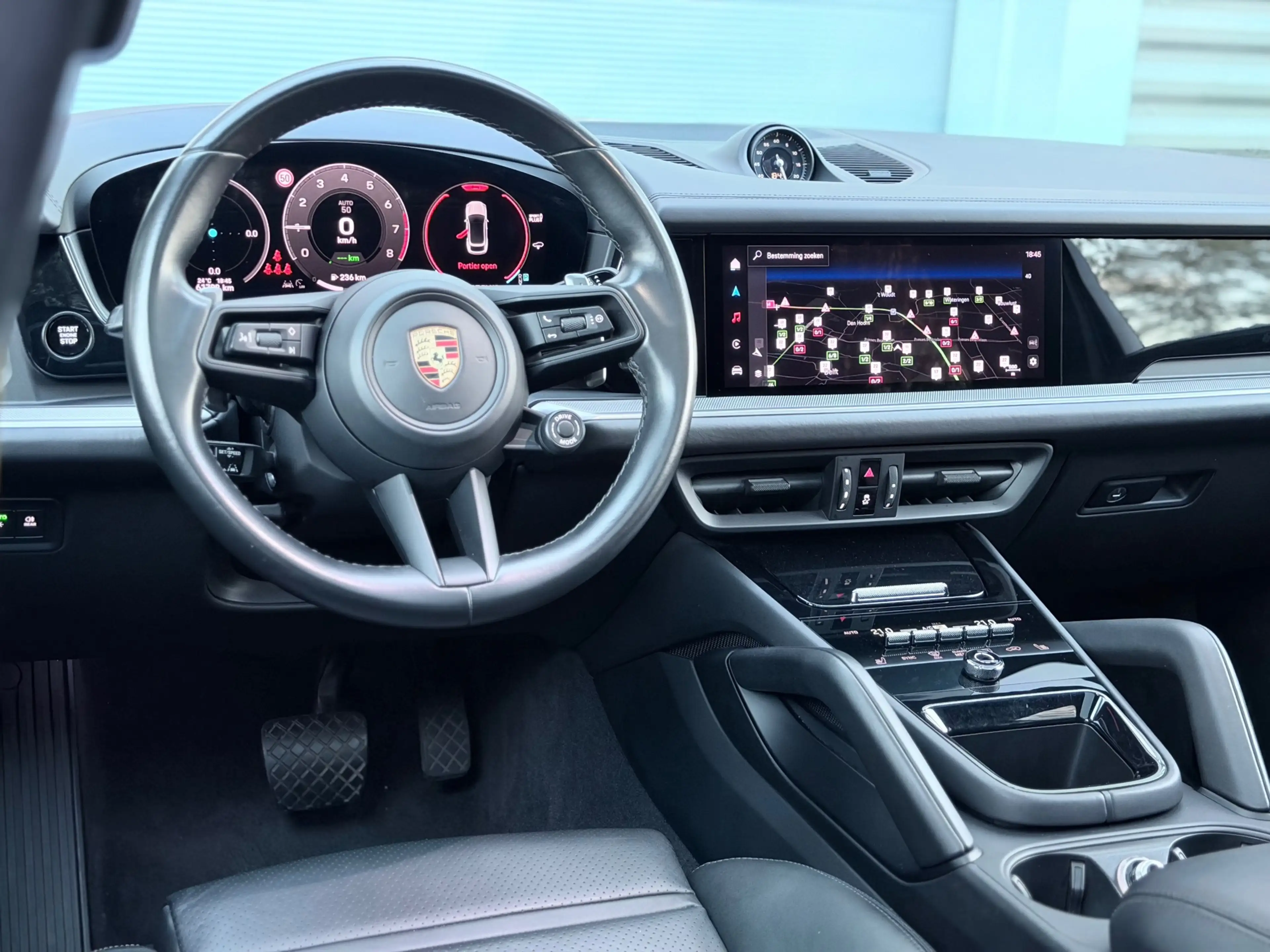 Porsche Cayenne 3.0 E-Hybrid Pano/Bose/360/Memory — photo 15