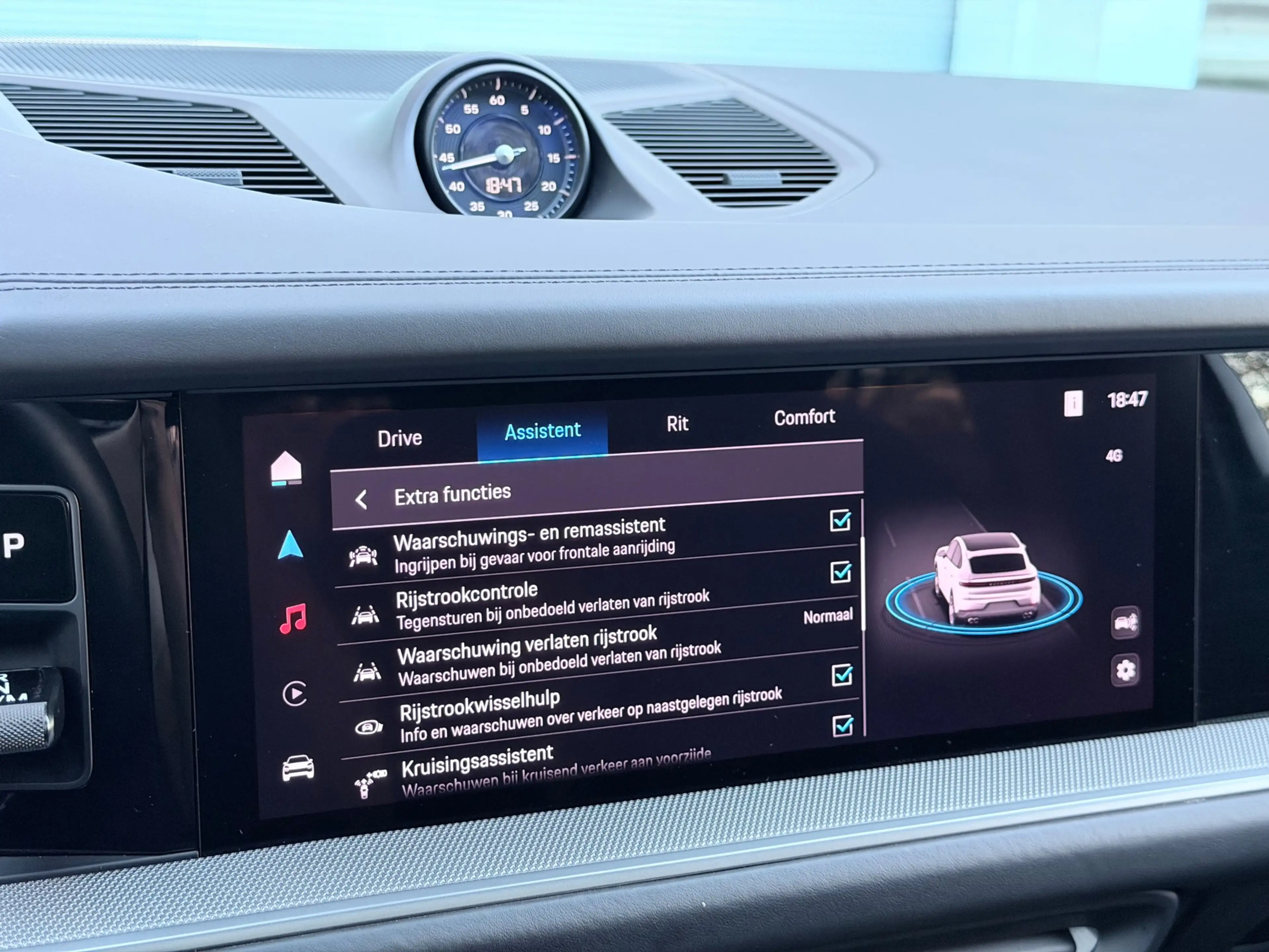 Porsche Cayenne 3.0 E-Hybrid Pano/Bose/360/Memory — photo 26