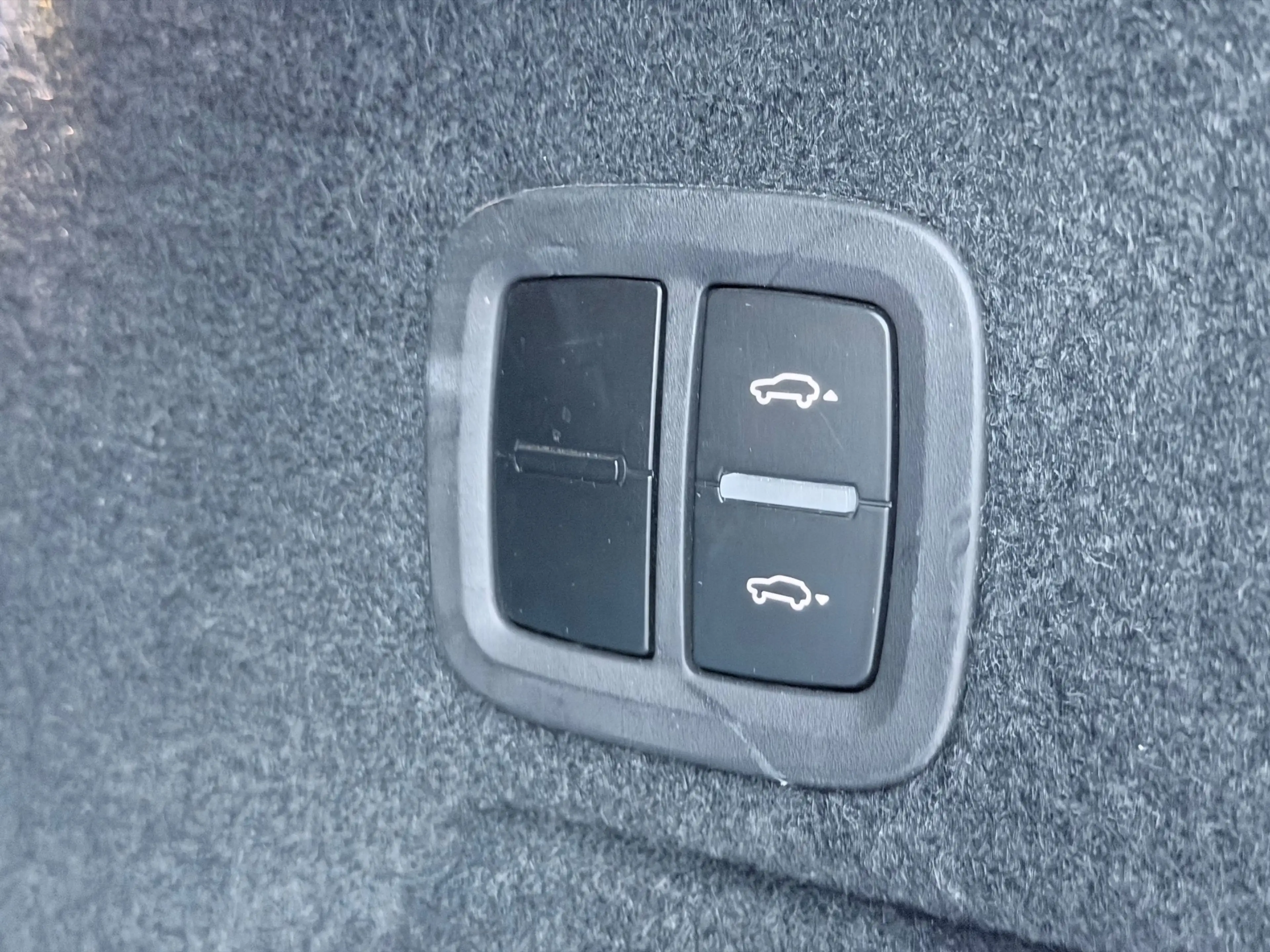 Porsche Cayenne 3.0 E-Hybrid Pano/Bose/360/Memory — photo 10