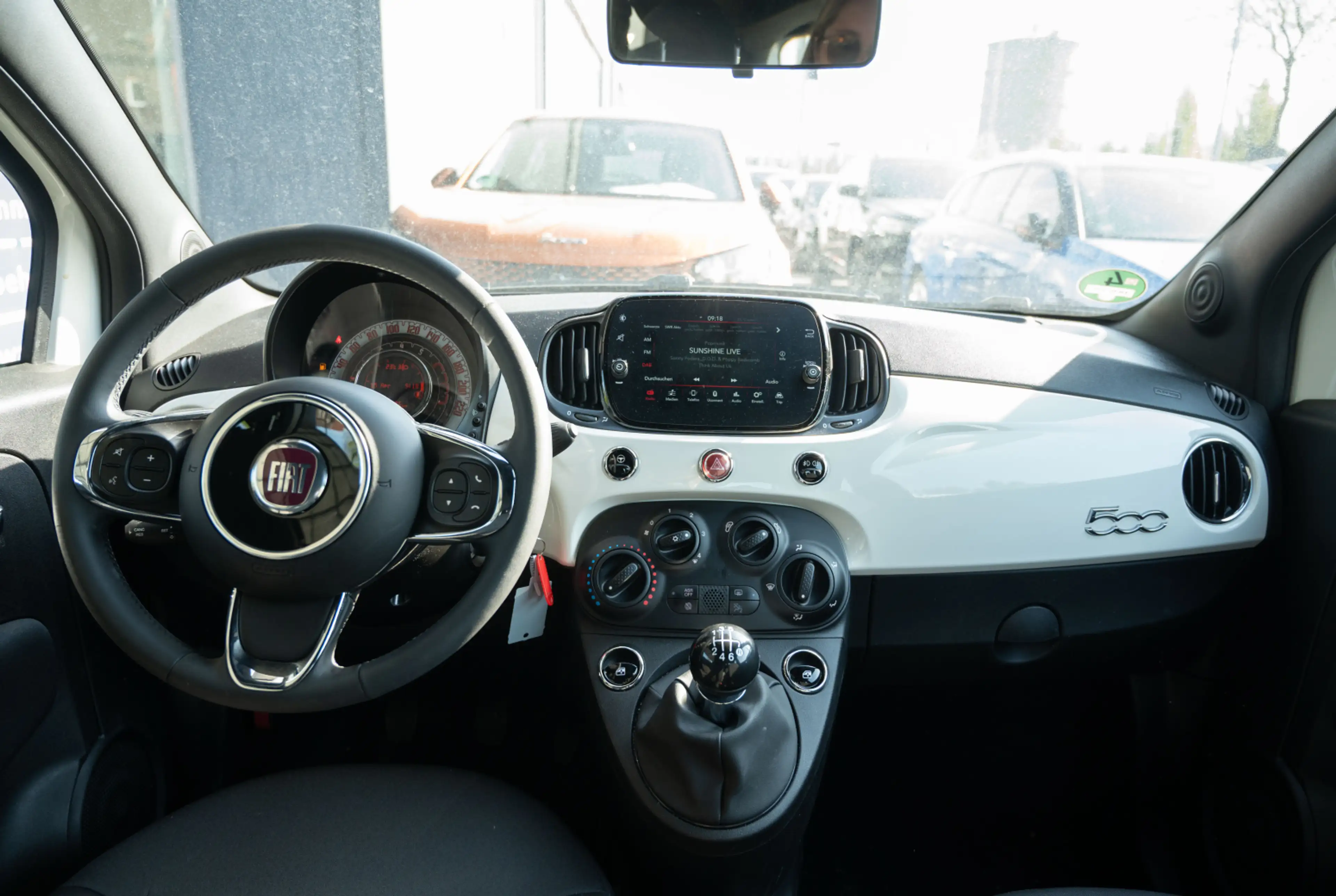 Fiat 500 Basis 1.0 GSE N3 Hybrid *MIRROR SCREEN*KOMFORT PAKET* *INVENTUR-SALE* — photo 5