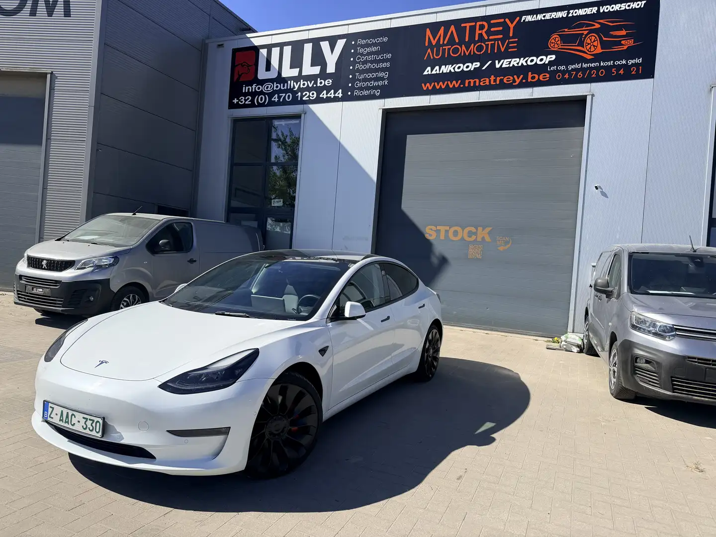 tesla model 3