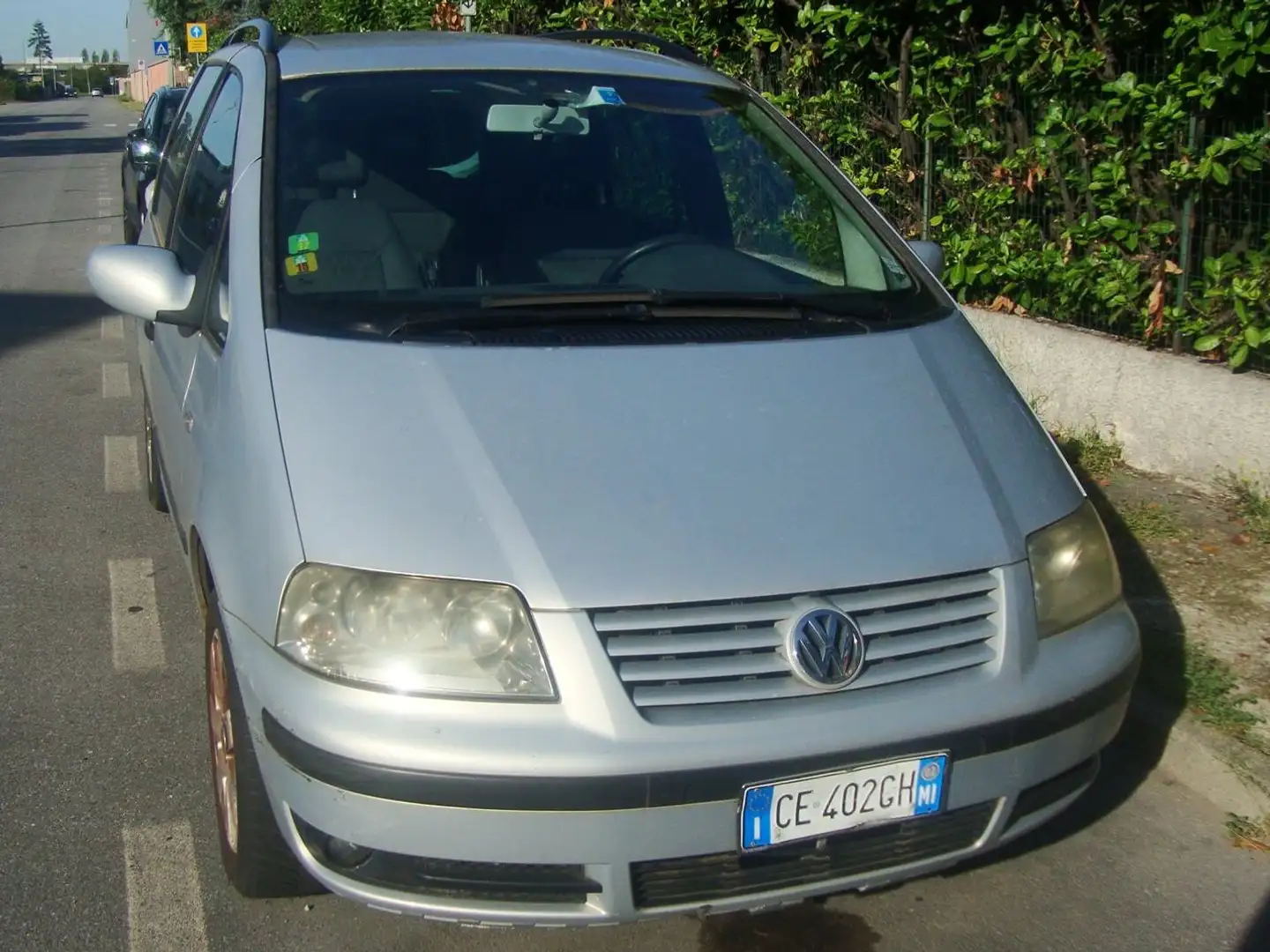 Volkswagen Sharan 1.9 tdi 7 posti Plateado - 1