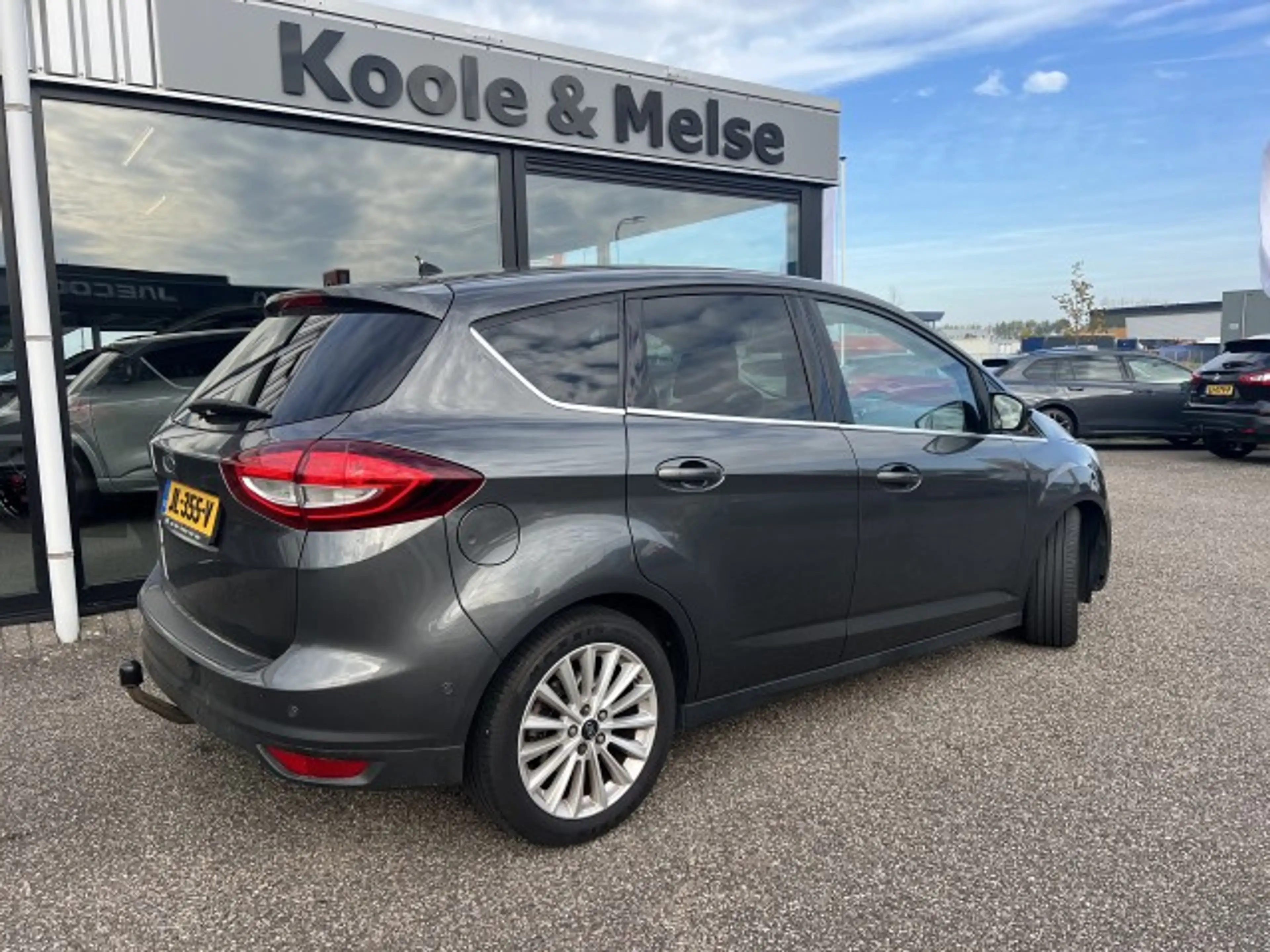Ford C-Max 1.0 EcoBoost 125pk Titanium , trekhaak , voorruitv — photo 4