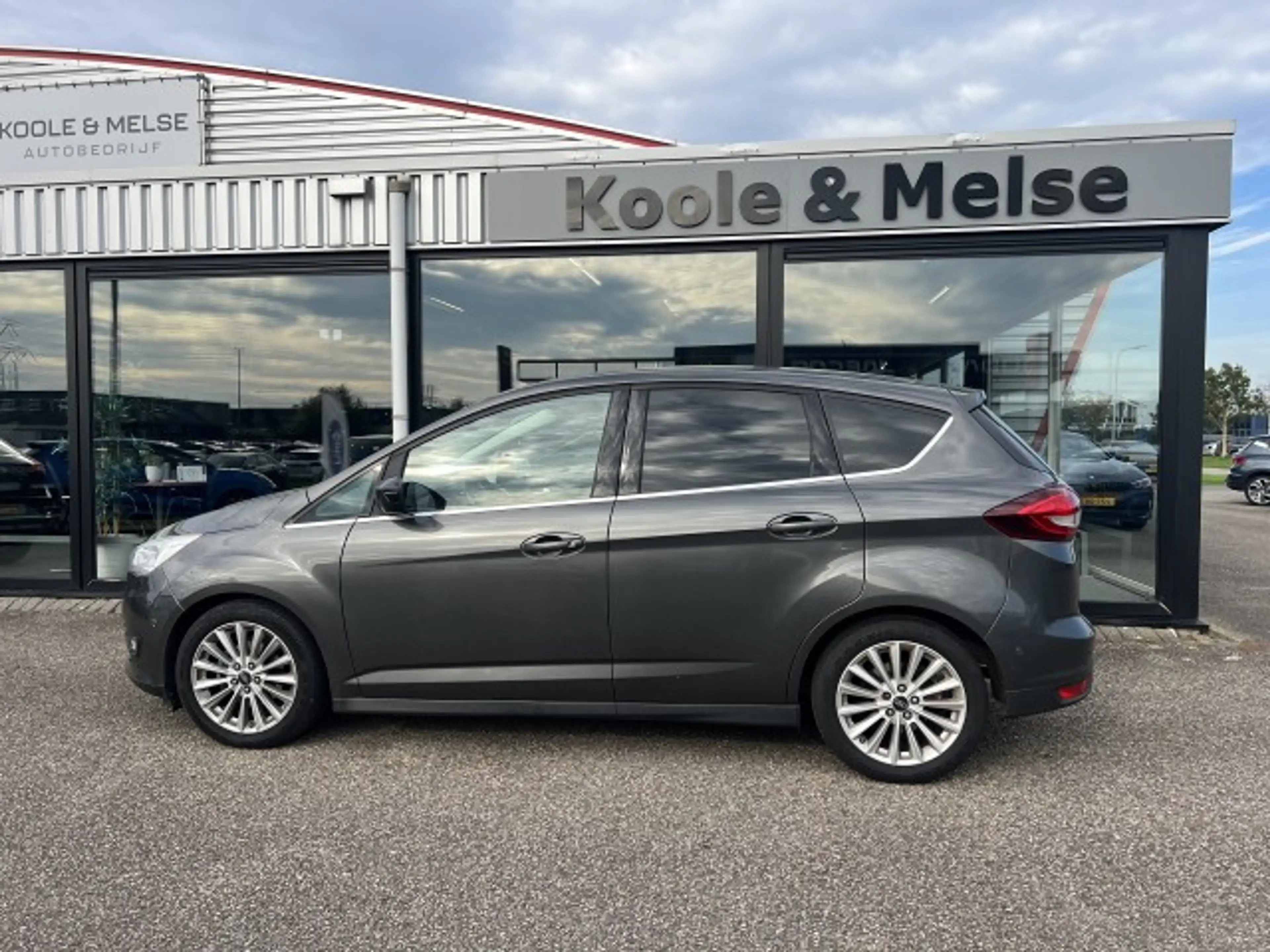 Ford C-Max 1.0 EcoBoost 125pk Titanium , trekhaak , voorruitv — photo 7