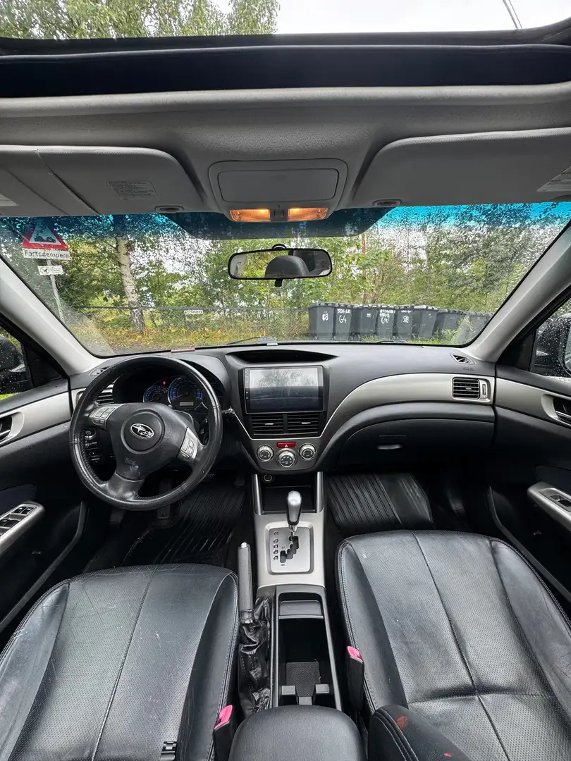 Subaru Forester Forester 2.0i X Comfort Sportshift Grijs - 2
