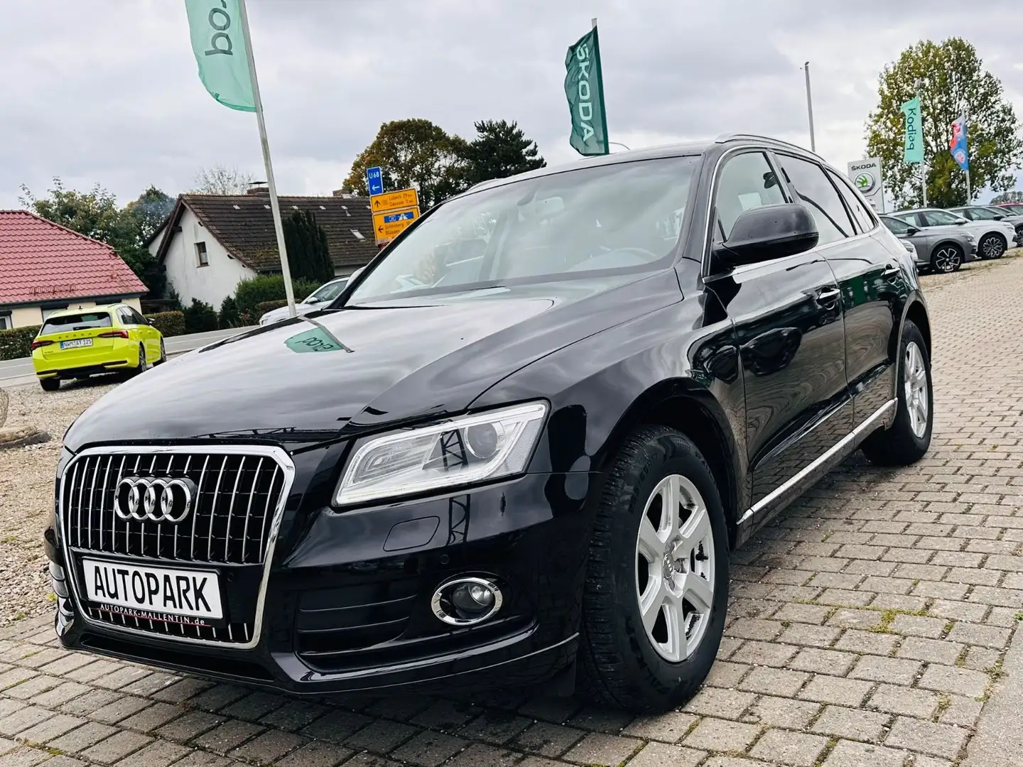 Audi Q5 2.0 TDI clean diesel/ultra*NAVI*Bi-XENON*SHZ* Schwarz - 2