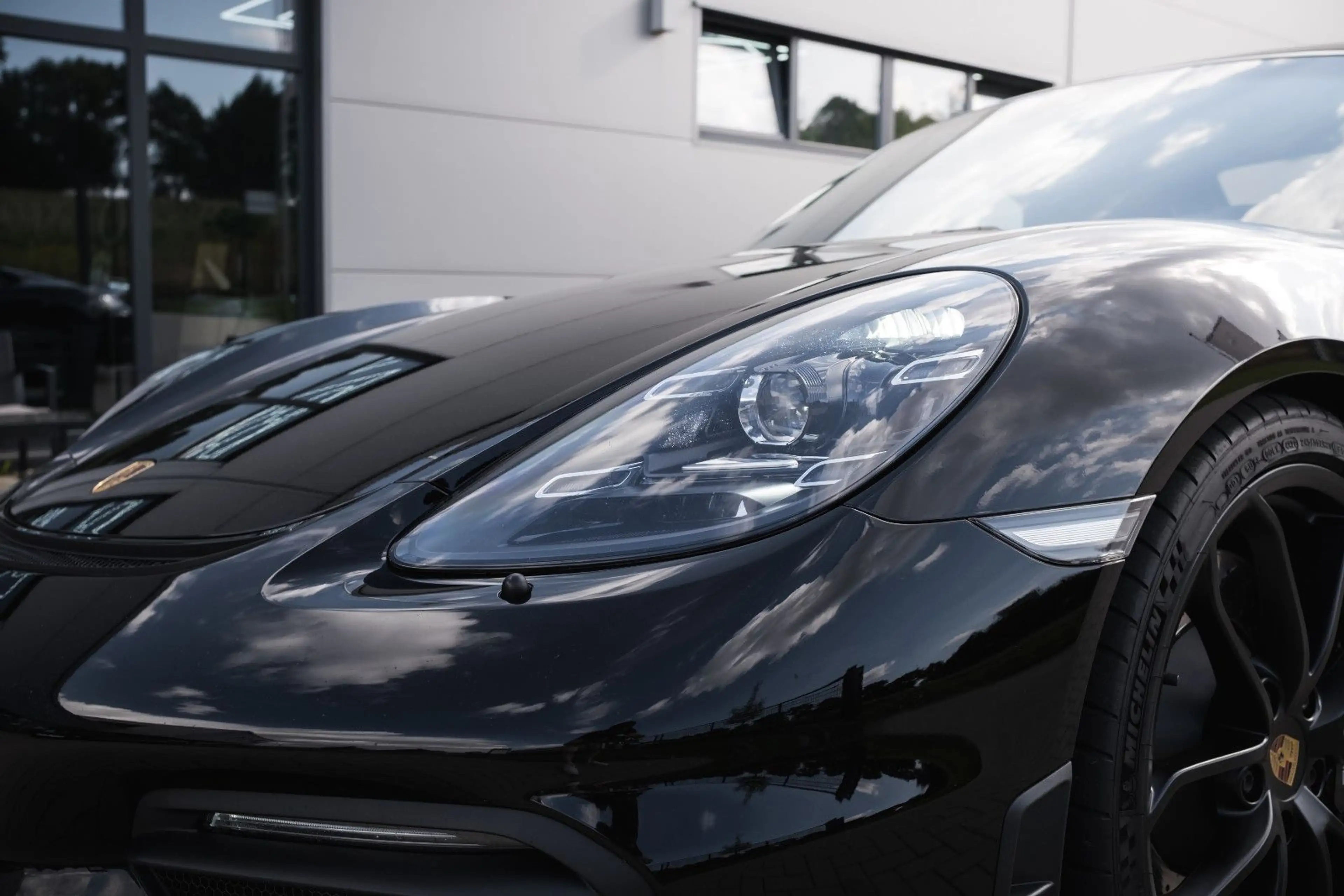 Porsche Boxster 718 Spyder-BOSE -Sound-Approved-1. Hand — photo 12