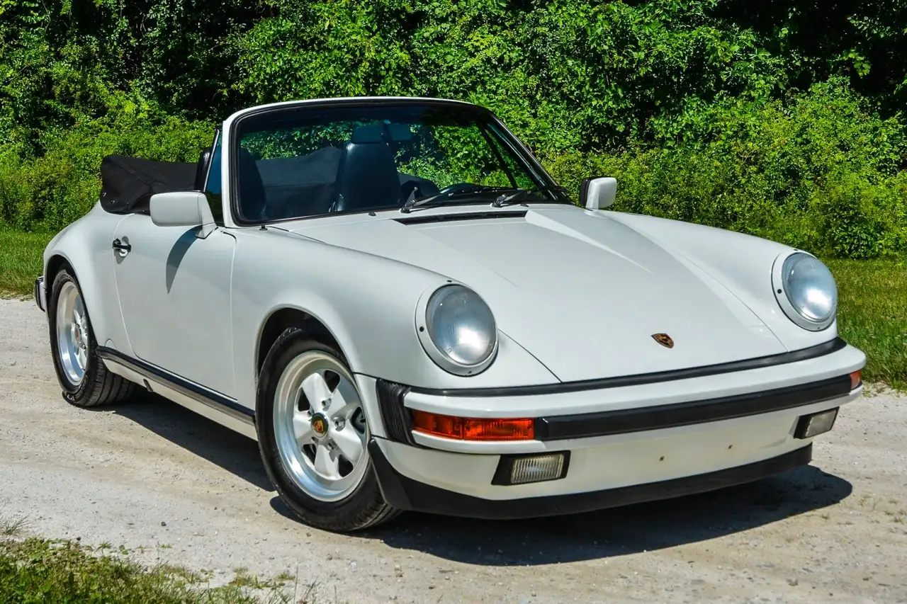 Porsche 911 Carrera Cabriolet, foto 1