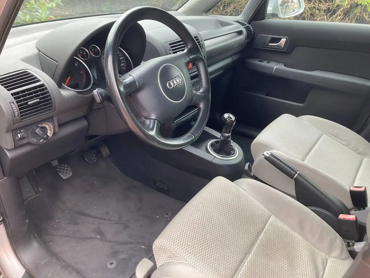 Audi A2 1.4, foto 12