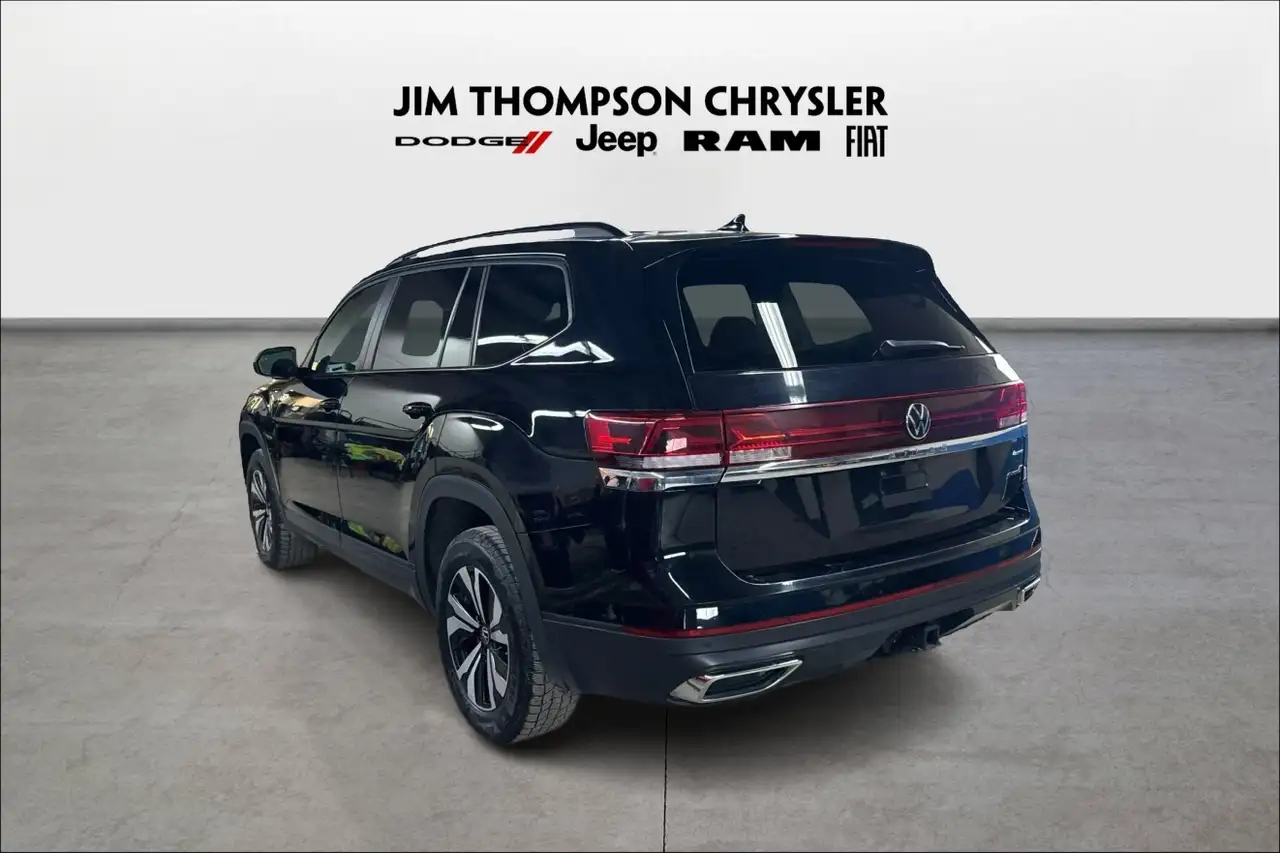 Volkswagen Atlas снимка Volkswagen Atlas