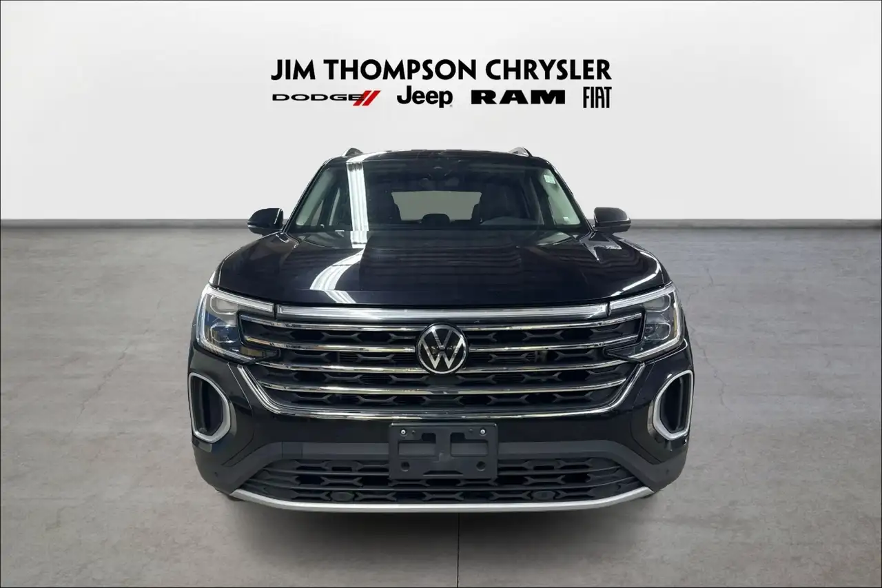 Volkswagen Atlas снимка Volkswagen Atlas
