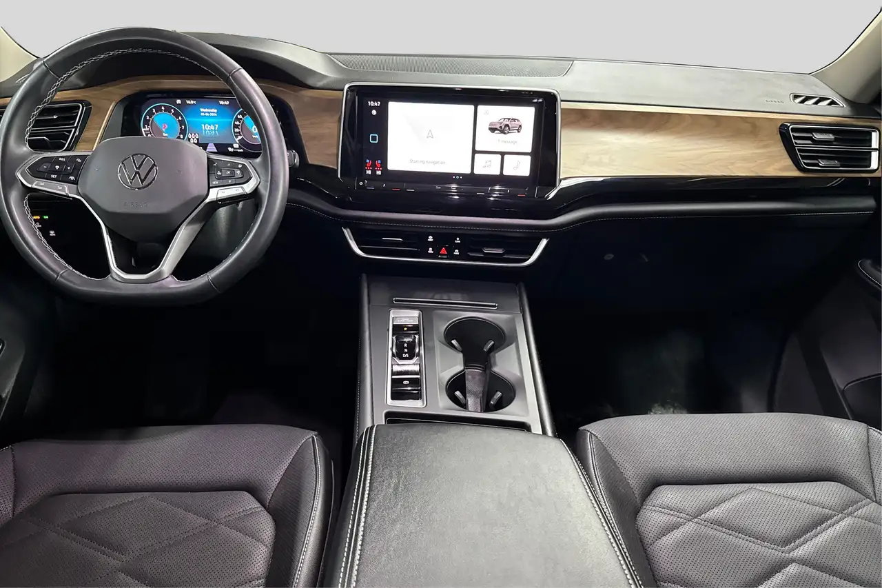 Volkswagen Atlas снимка Volkswagen Atlas