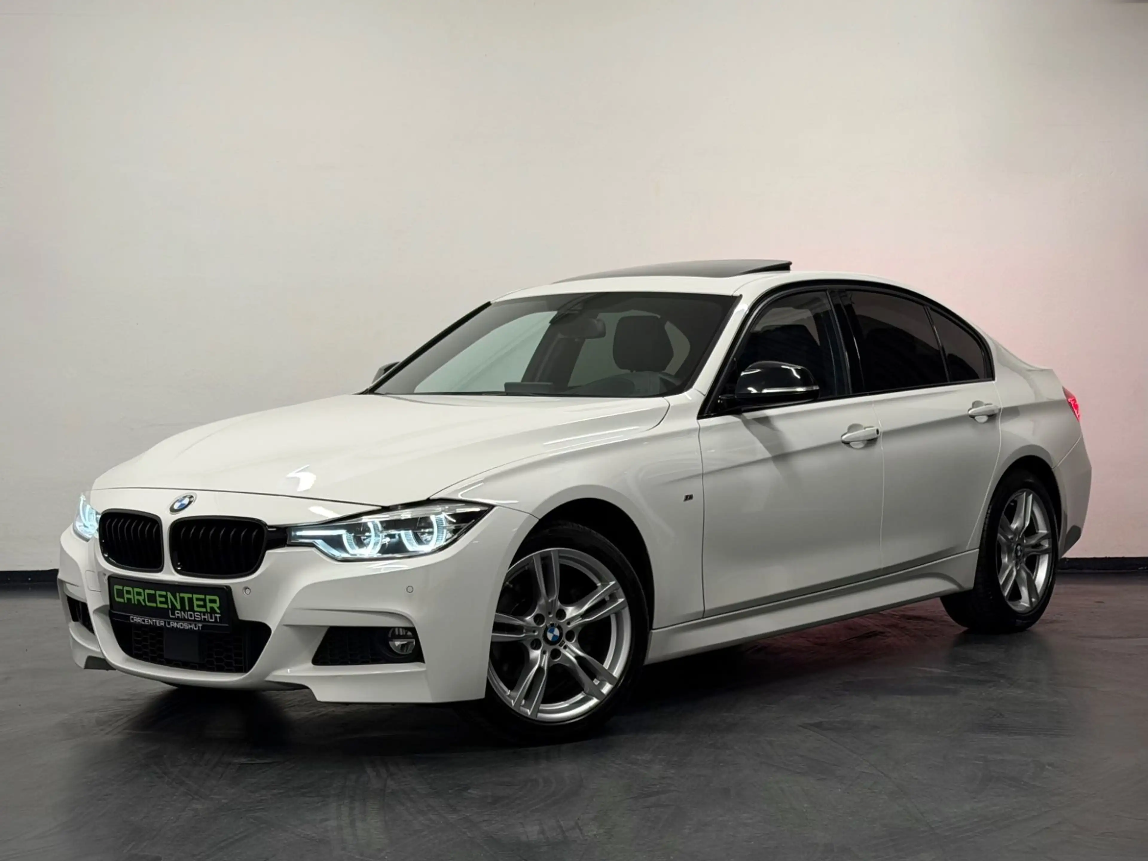 BMW 330 d M-Sport PANO/ACC/NAVI/SPUR-H/ALCANTARA/AHK