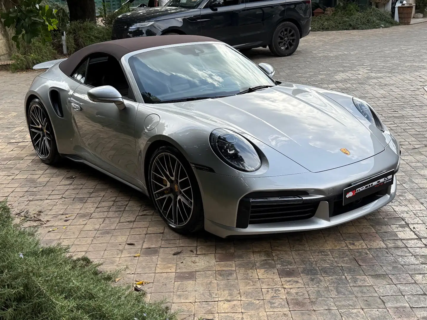 Porsche 992 Turbo S Cabriolet -Pelle Marrone-Capote Marrone Silber - 1