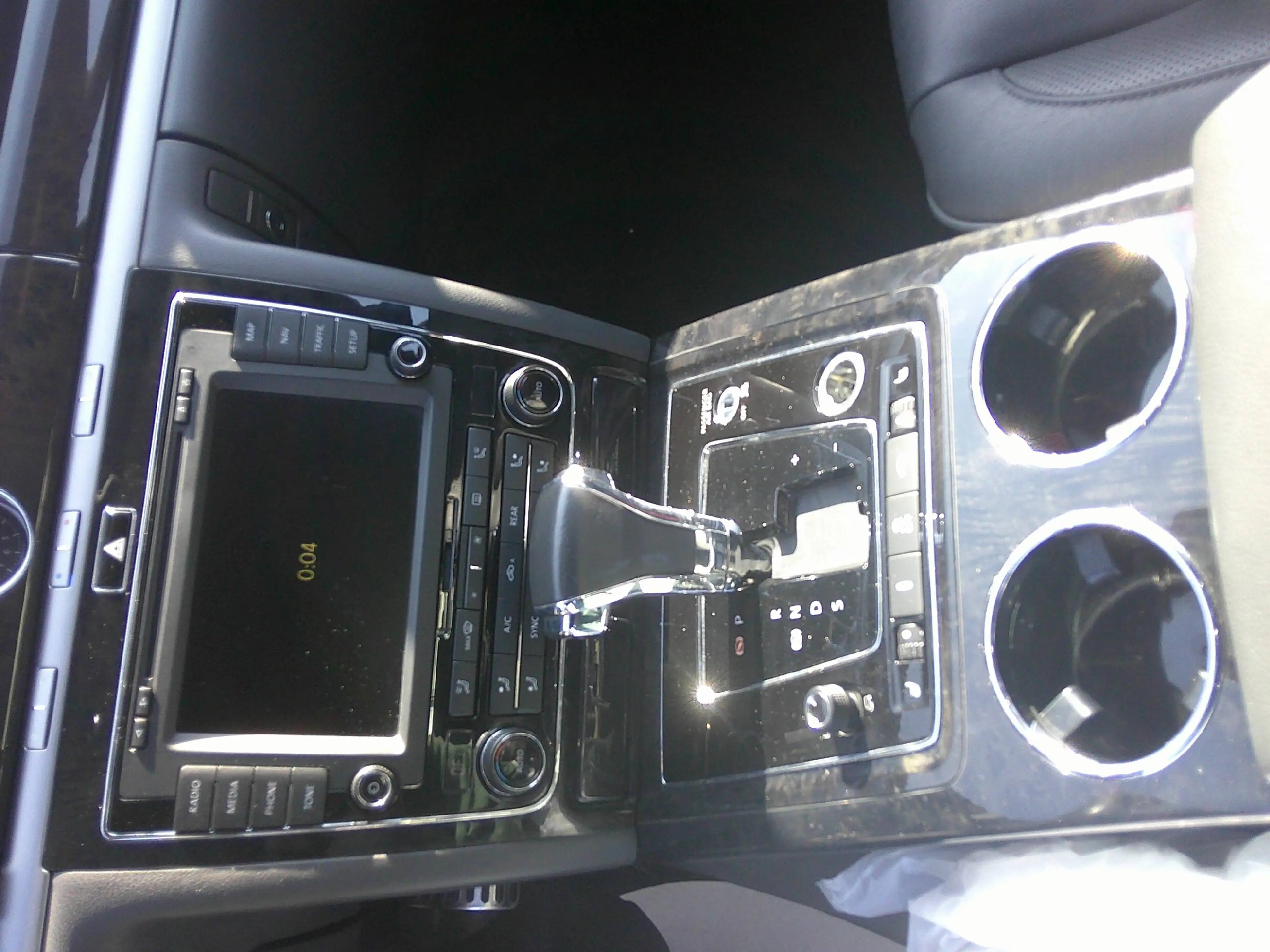 Volkswagen Phaeton V8 5-Sitzer 4Motion — photo 8