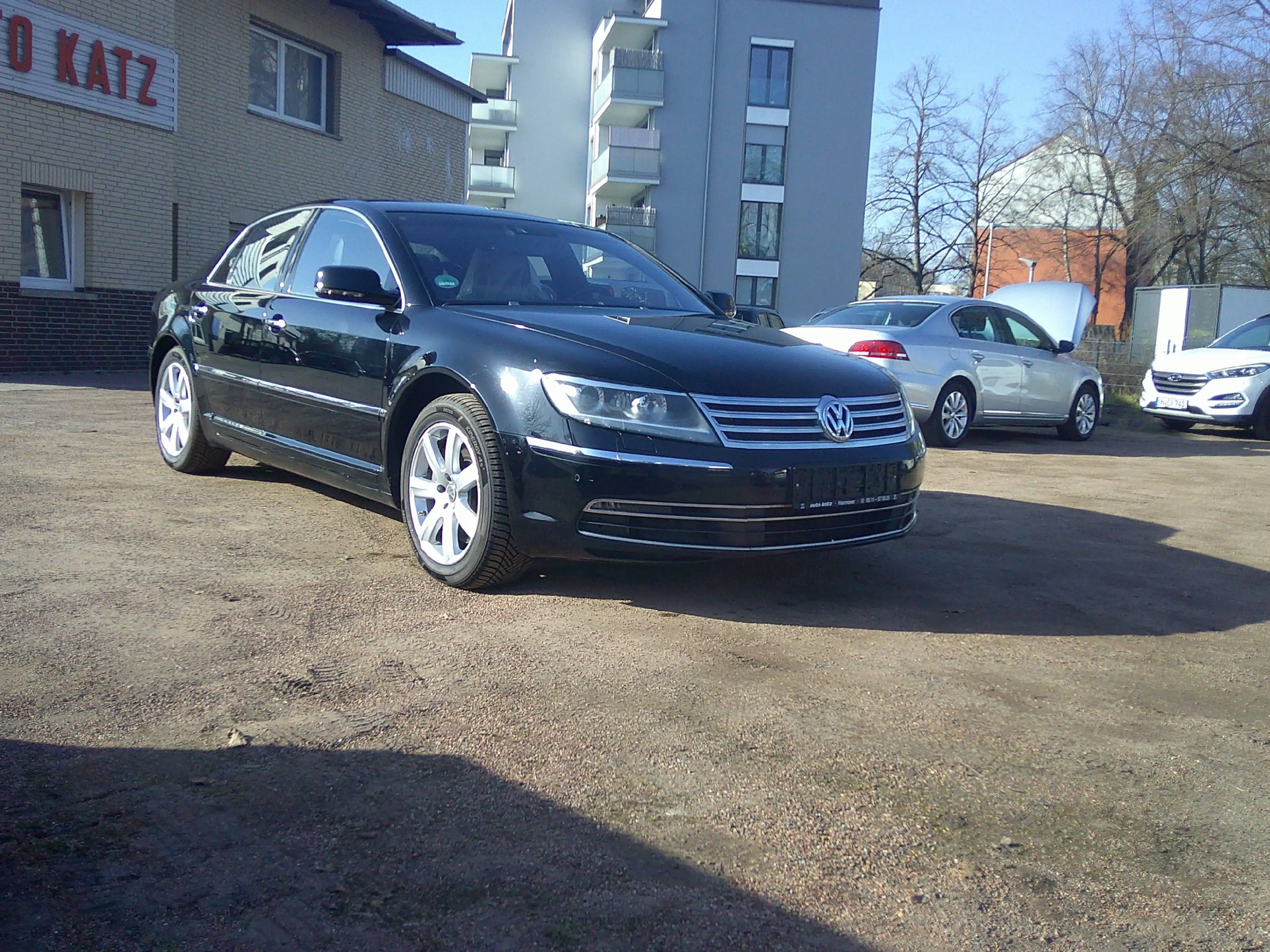 Volkswagen Phaeton V8 5-Sitzer 4Motion — photo 3
