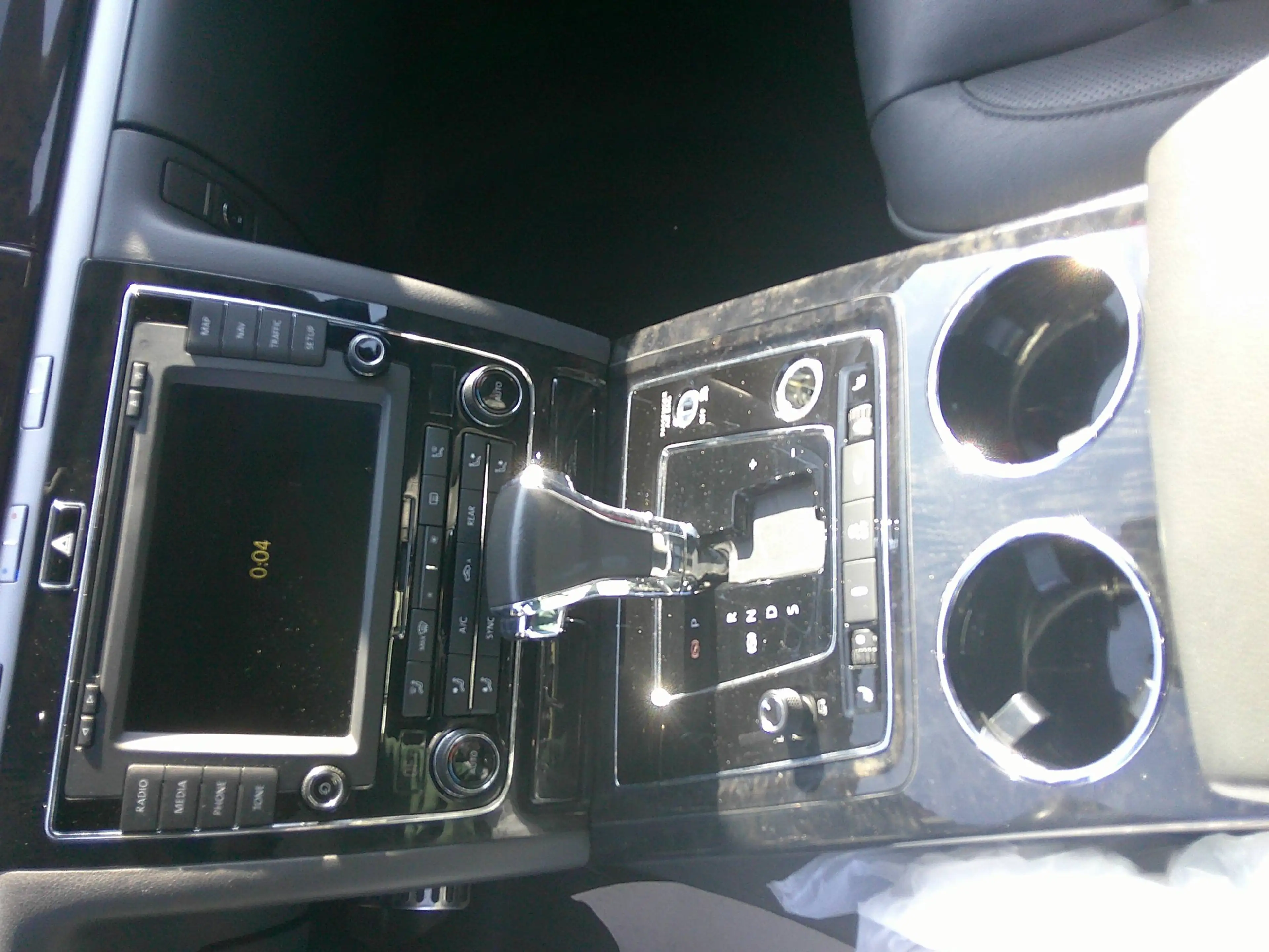 Volkswagen Phaeton V8 5-Sitzer 4Motion — photo 7