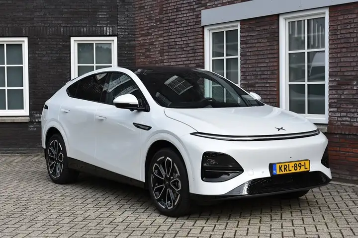 XPENG G6