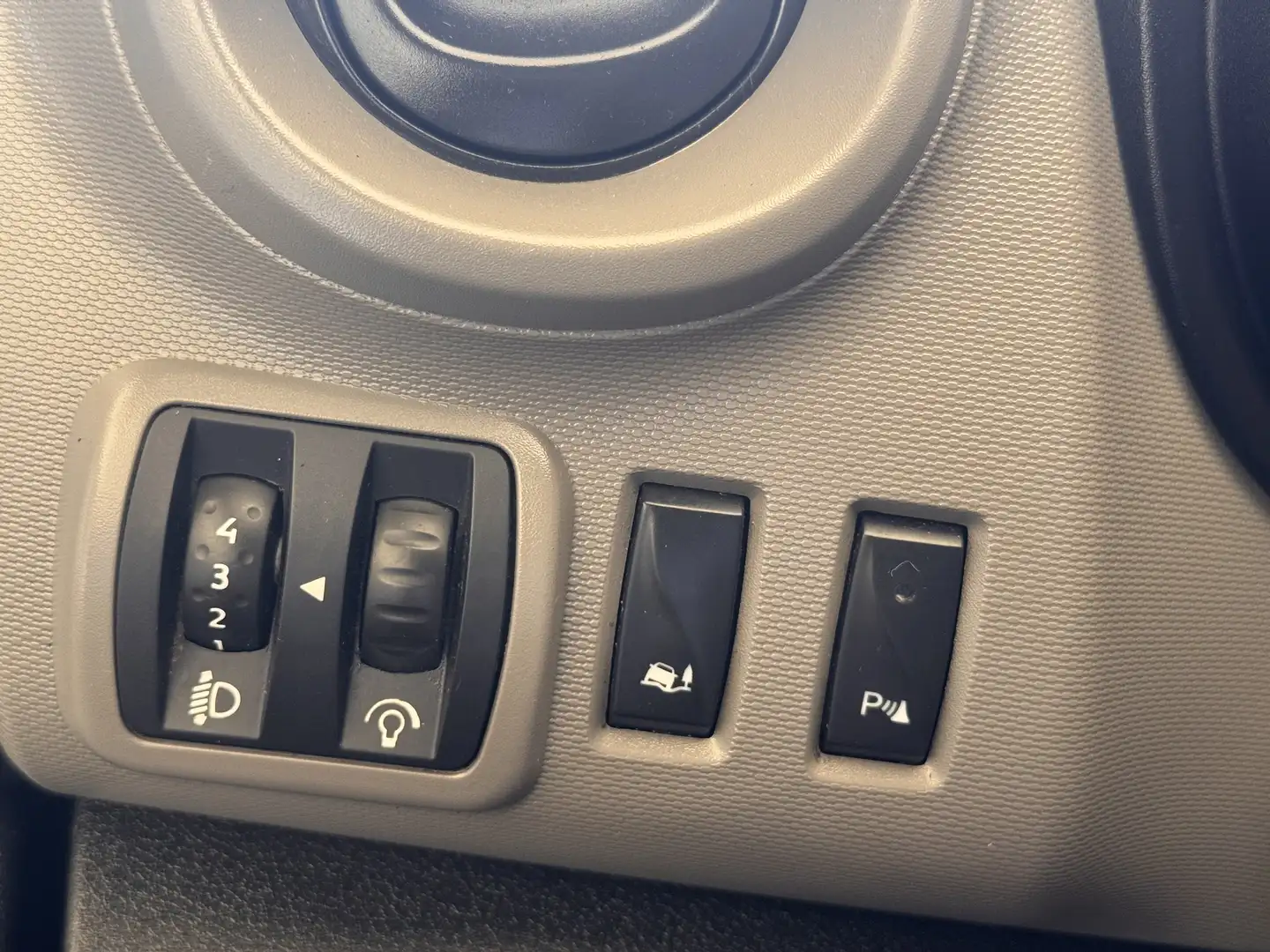 Renault Trafic 1.6 diesel, euro 6b, anno 2017, passo alto - 2