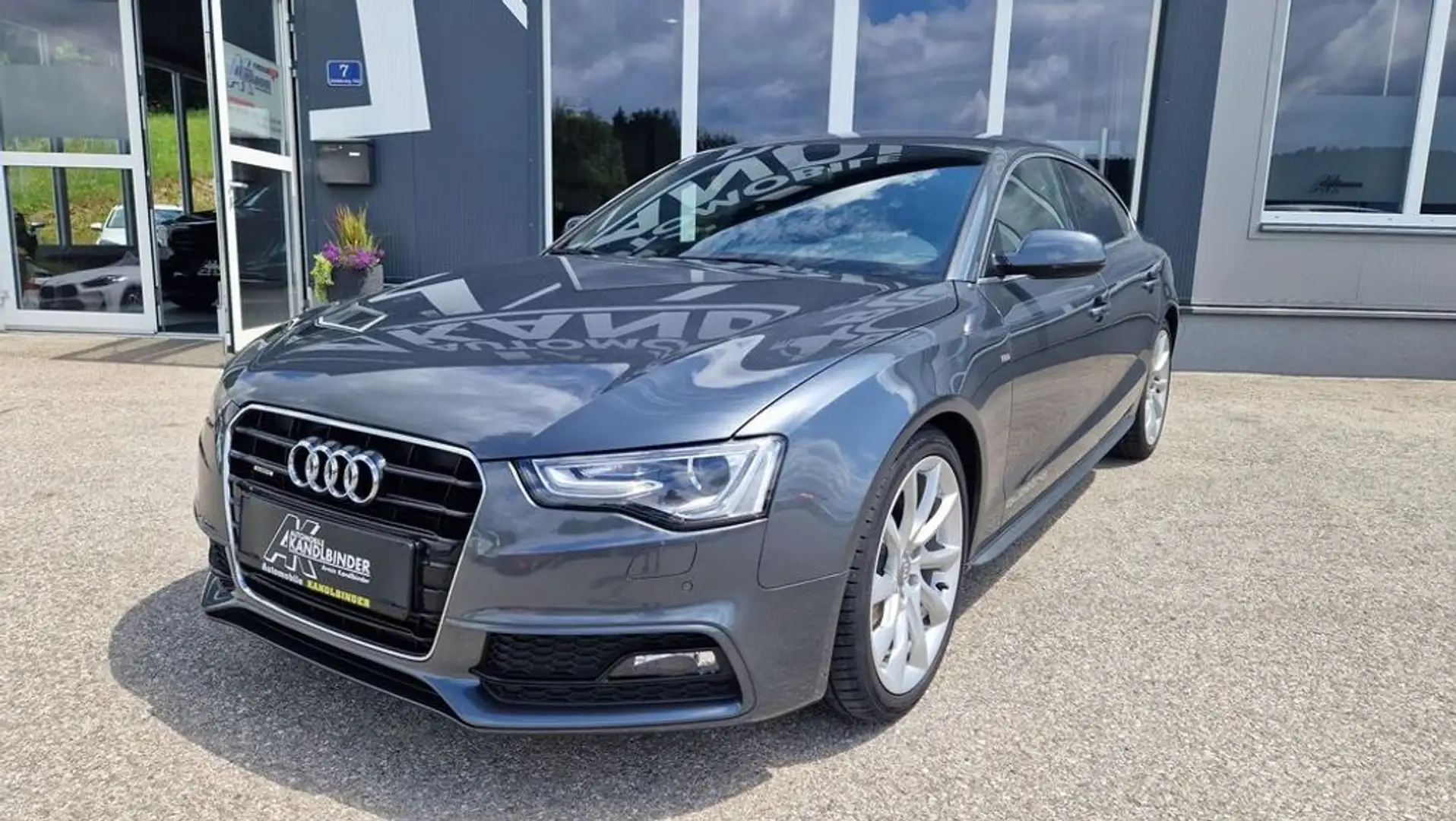 Audi A5 2.0 TDI S-Line Quattro S-Tronic Grey - 1