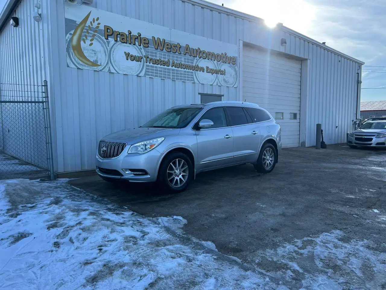 Buick Enclave снимка Buick Enclave