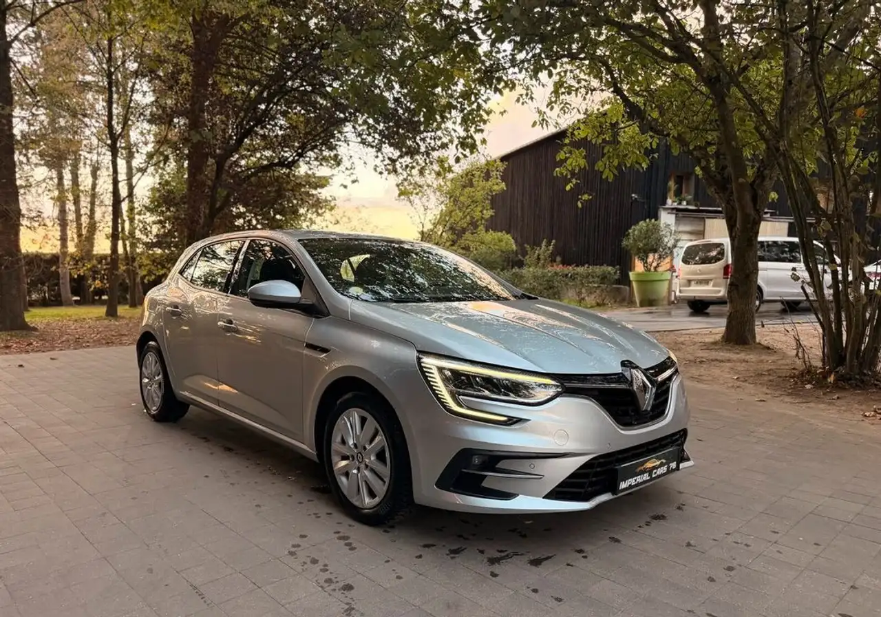 Renault Megane Berline — photo 3