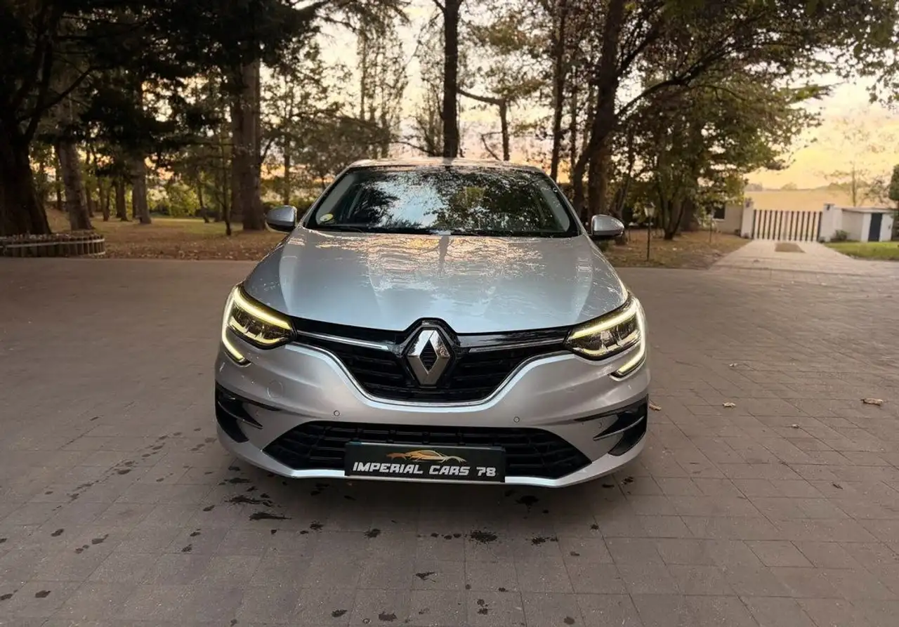 Renault Megane Berline — photo 2