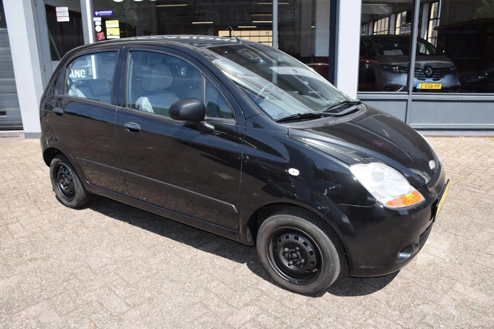 Chevrolet Matiz 0.8 Spirit, Radio-CD USB , Electrische ramen, Negro - 2