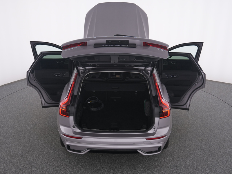 Volvo XC60 T8 Recharge Ultra Dark +MASSAGE+BO&WI+LEDER+PANO — photo 14