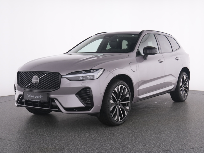 Volvo XC60 T8 Recharge Ultra Dark +MASSAGE+BO&WI+LEDER+PANO — photo 2