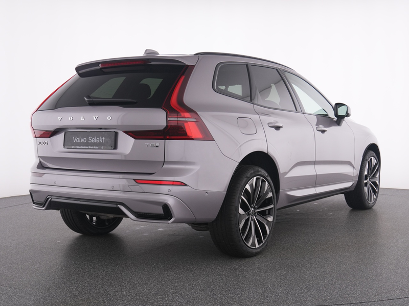Volvo XC60 T8 Recharge Ultra Dark +MASSAGE+BO&WI+LEDER+PANO — photo 3