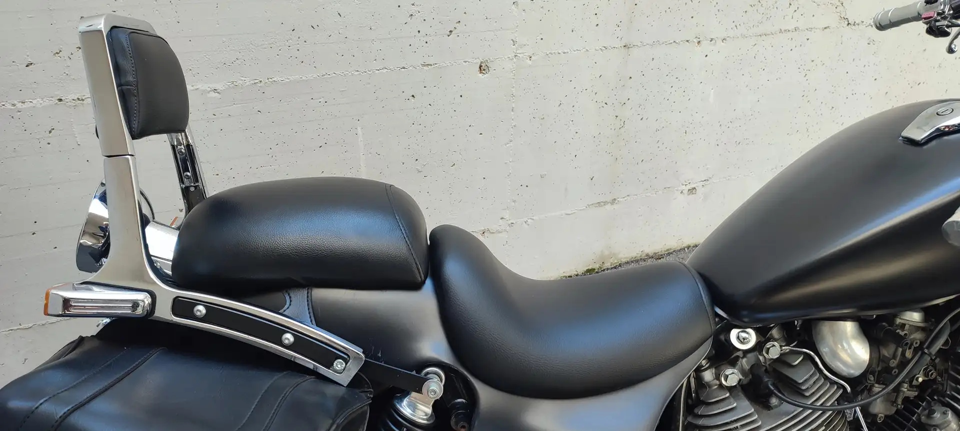 Yamaha XV 1000 Czarny - 2