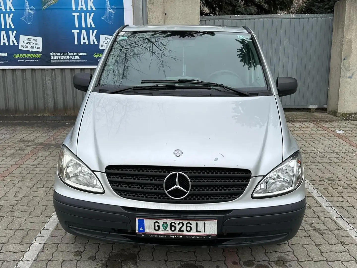 Mercedes-Benz Vito 115 CDI lang (639.703) Grau - 2