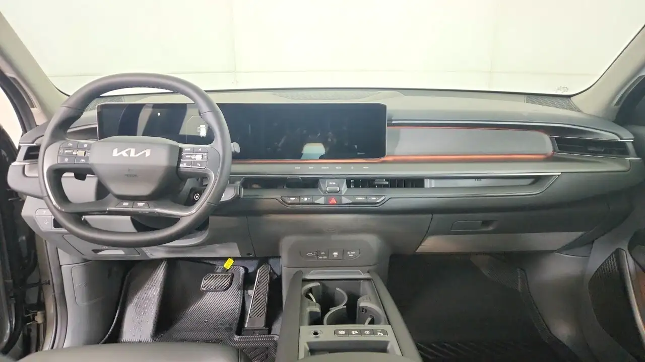 Kia EV9 снимка Kia EV9