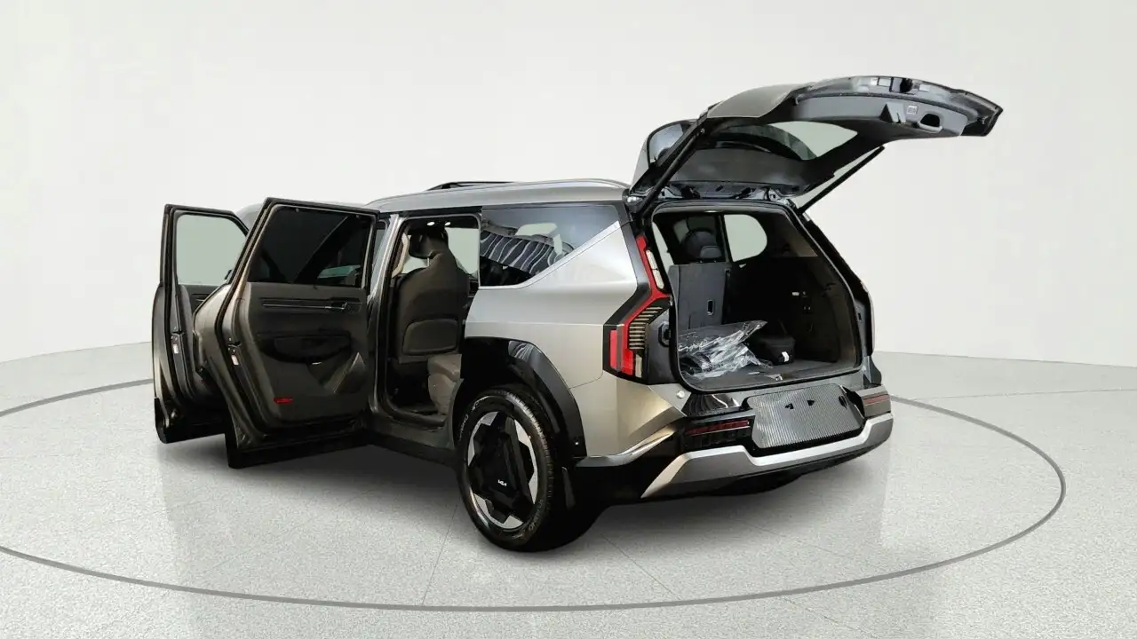 Kia EV9 снимка Kia EV9
