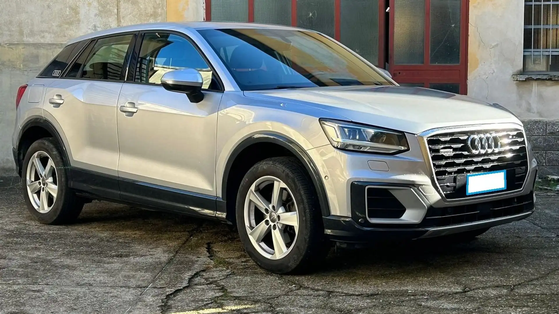 Audi Q2 1.4 TFSI SPORT Argento - 1
