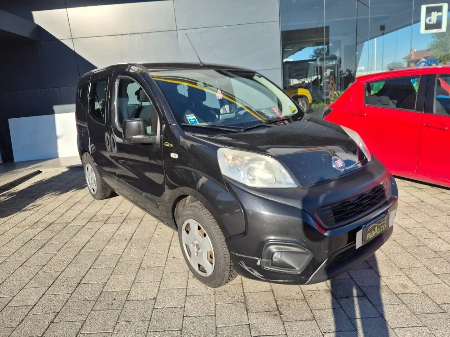 Fiat Qubo 1.3 MJT 80 CV Lounge Nero - 2