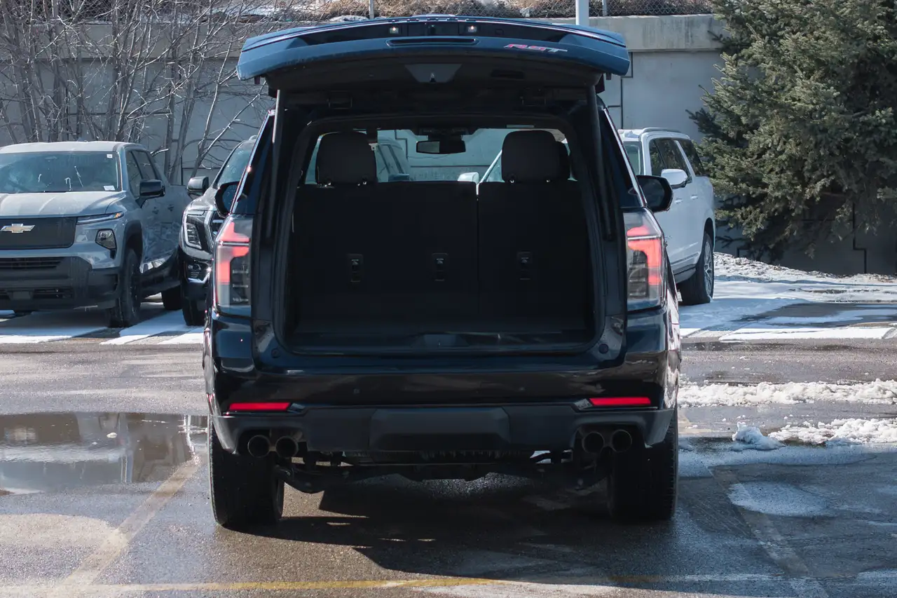 Chevrolet Tahoe снимка Chevrolet Tahoe
