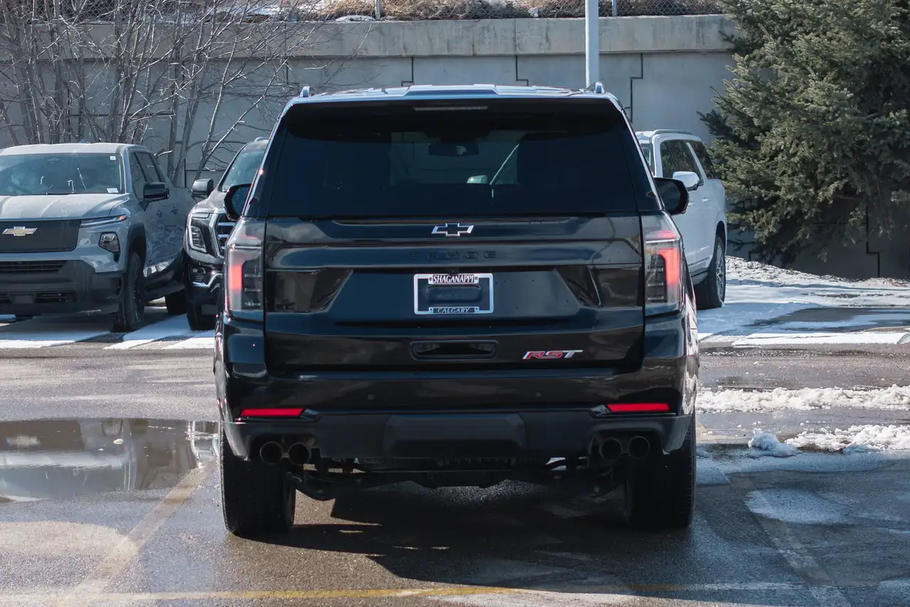Chevrolet Tahoe снимка Chevrolet Tahoe