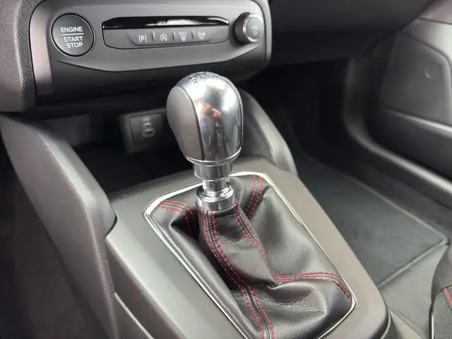 Ford Focus view 10