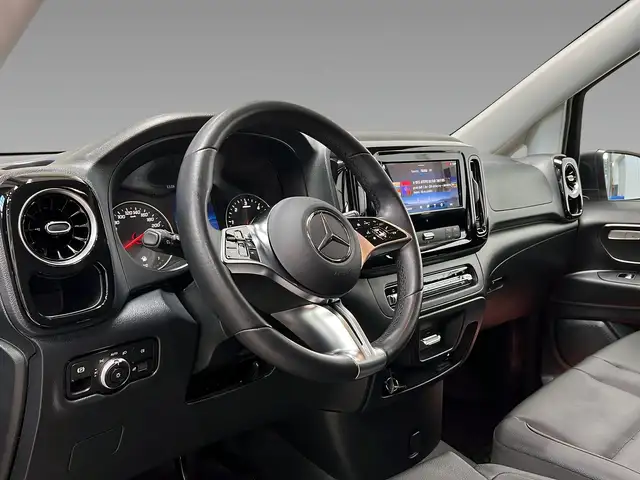 Mercedes-Benz Vito view 10